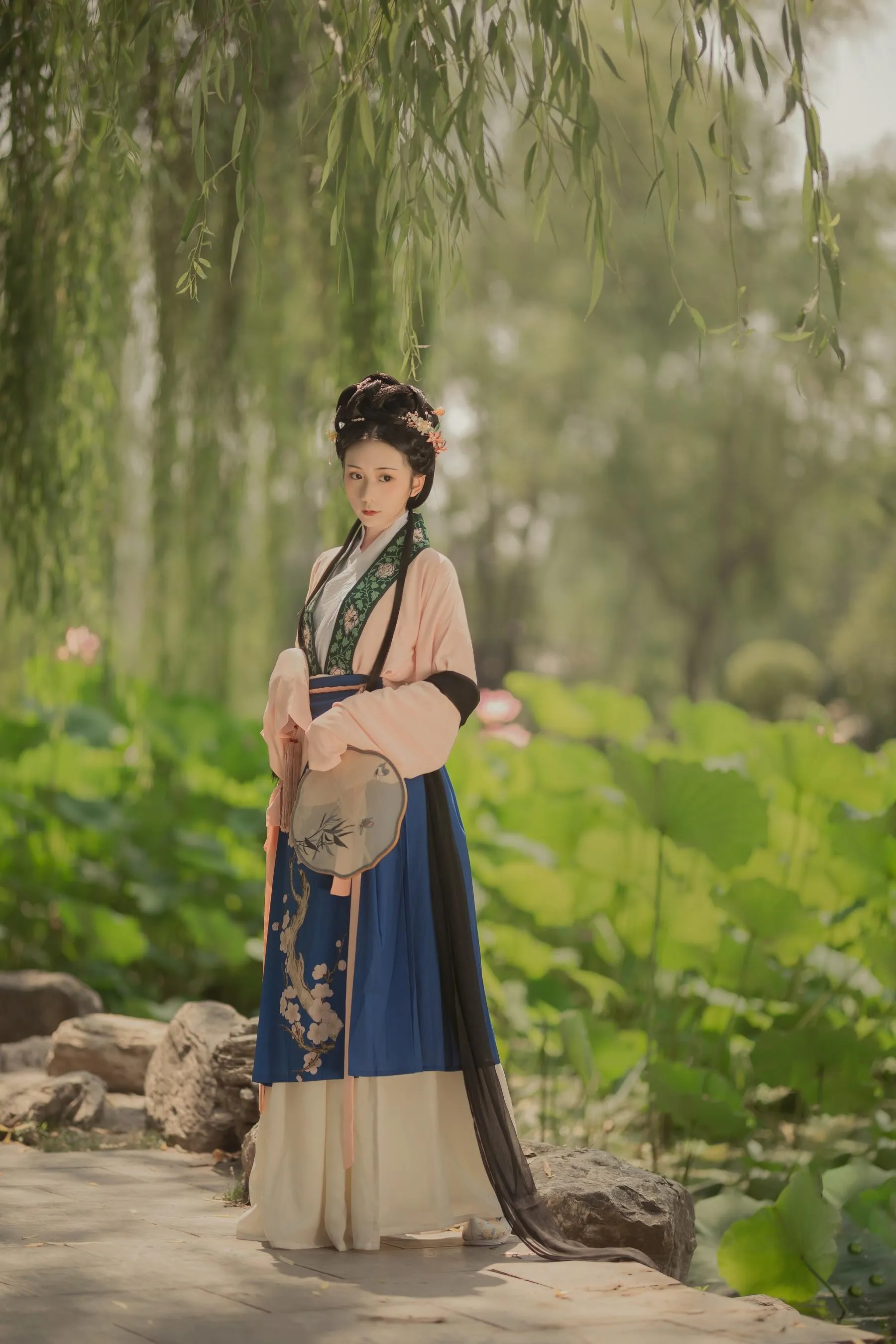 [YITUYU艺图语]2021.12.23 荷叶罗裙 绿绿子 [21P]插图4
